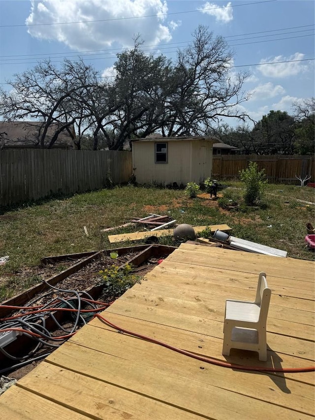6400 Earlyway Dr, Austin, TX 78749 - wooden deck with a fenced backyard