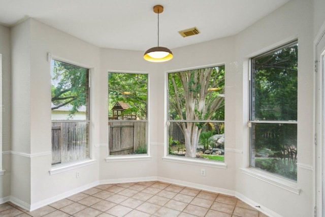 5616 Gorham Glen Ln, Austin, TX 78739 - unfurnished sunroom with baseboards and tile patterned floors