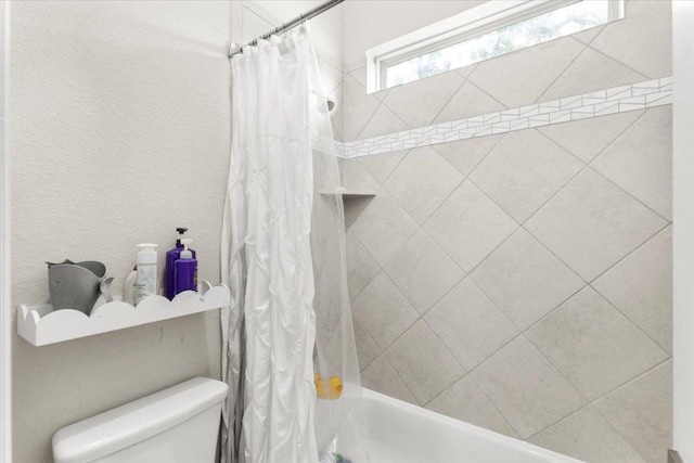 1504 Saddlespur Ln, Leander, TX 78641 - full bathroom with toilet and shower / bath combo