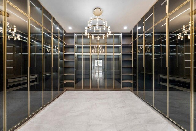 101 S Lake Hills Dr, Austin, TX 78733 - view of walk in closet