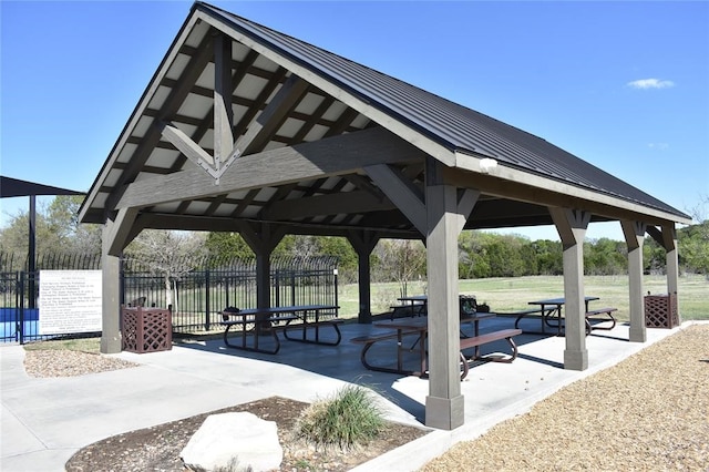 204 Chickadee Ln, Leander, TX 78641 - surrounding community with a gazebo
