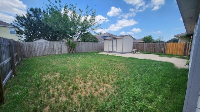 12805 Sky Harbor Dr, Del Valle, TX 78617 - view of yard featuring a patio