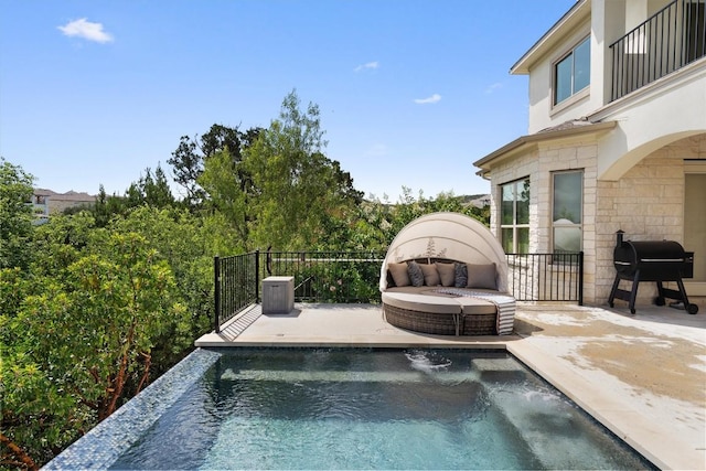 413 Mercer Falls Rd, Lakeway, TX 78738