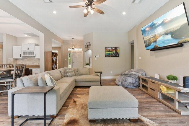 515 Twidwell Dr, Dripping Springs, TX 78620 - photo 4