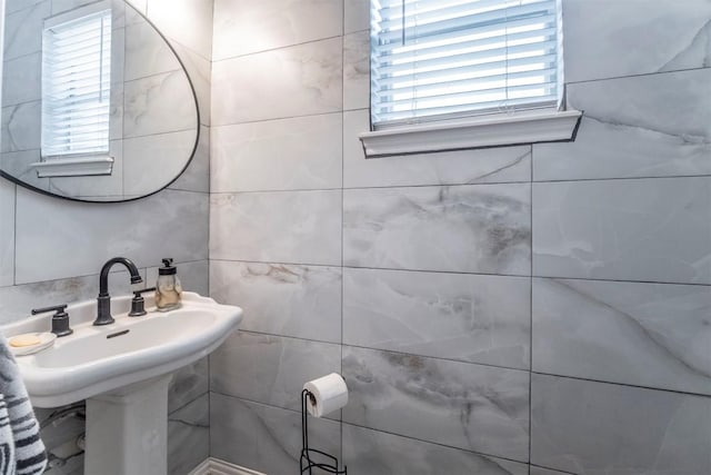 13210 Chriswood Dr, Cypress, TX 77429 - bathroom with a sink
