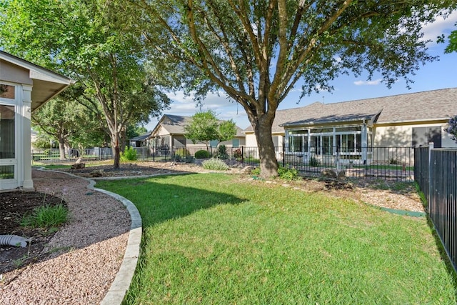 712 Texas Dr, Georgetown, TX 78633 - view of yard with a sunroom