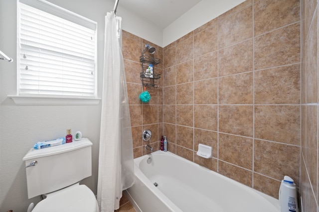 1581 Grassy Field Rd, Austin, TX 78737 - full bath with shower / bath combination with curtain and toilet