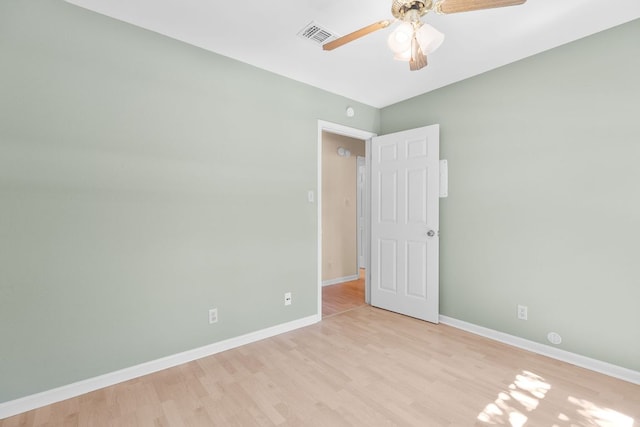 9226 Jollyville Rd Unit 191, Austin, TX 78759 - unfurnished room featuring ceiling fan, light wood-type flooring, and baseboards