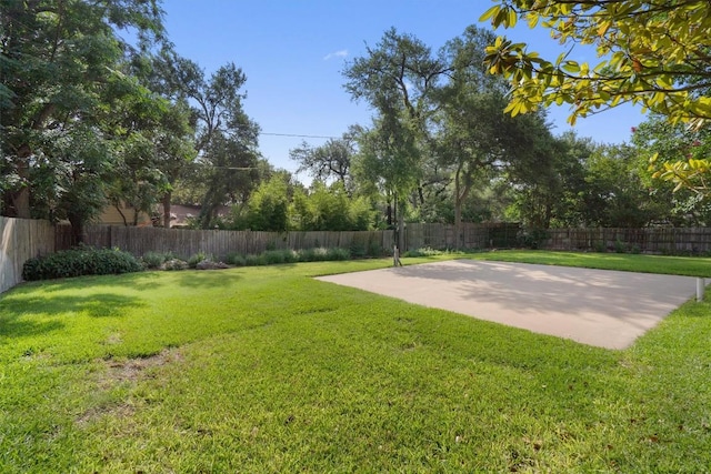 13215 Woodthorpe St, Austin, TX 78729 - view of yard featuring a patio area