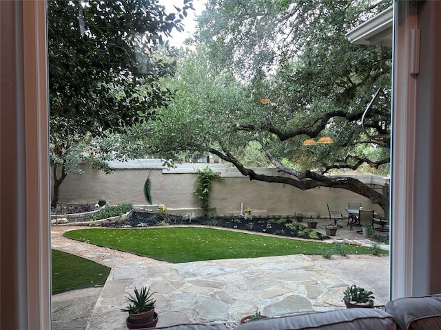 3300 Forest Creek Dr Unit 25, Round Rock, TX 78664 - photo 3