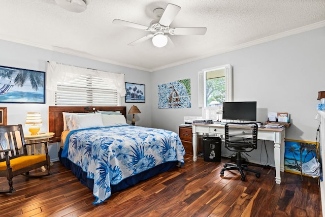 112 Skipcha Trl, Lampasas, TX 76550 - bedroom with wood-type flooring, crown molding, a desk, a textured ceiling, and a ceiling fan