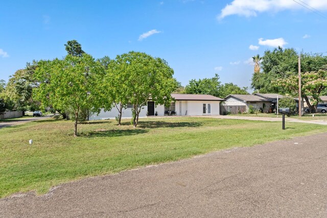 1200 Ash Dr, Marble Falls, TX 78654 - photo 2
