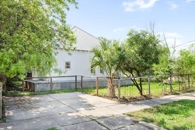 1211 E 13th St, Austin, TX 78702 - view of patio / terrace