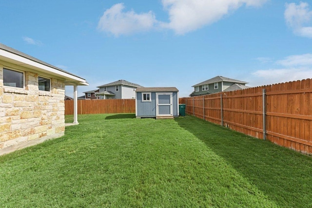 116 Saranac Dr, Elgin, TX 78621 - view of yard
