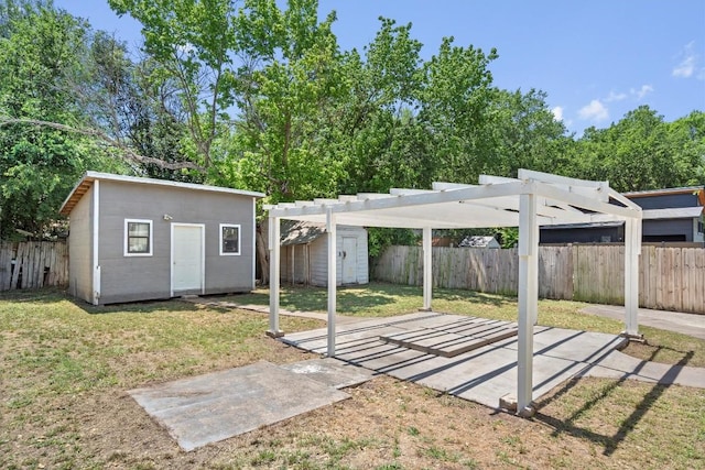 1125 Christie Dr, Austin, TX 78721 - view of yard featuring a pergola and a patio area