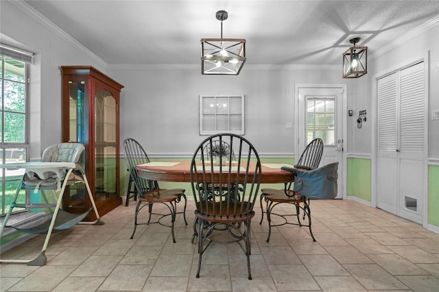 731 Verna Lee Blvd, Harker Heights, TX 76548 - dining area with ornamental molding