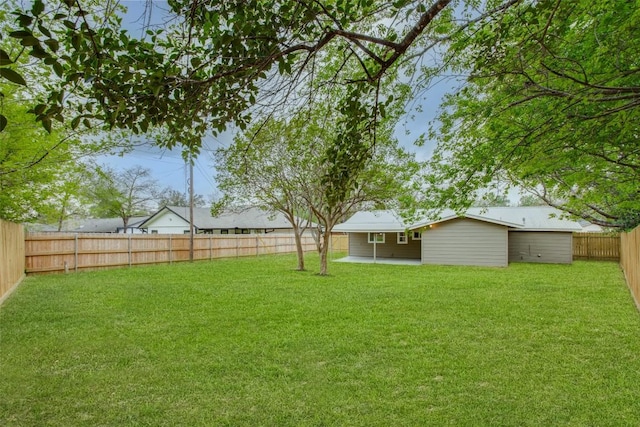 5507 Gloucester Ln, Austin, TX 78723 - fenced backyard featuring a patio area