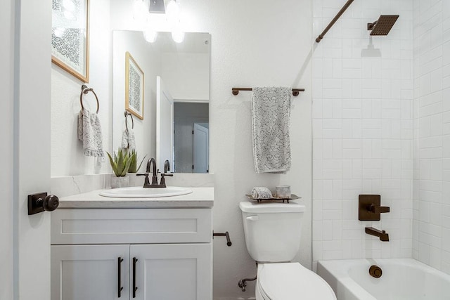 148 Feather Way, Fredericksburg, TX 78624 - full bathroom with toilet, vanity, and shower / washtub combination