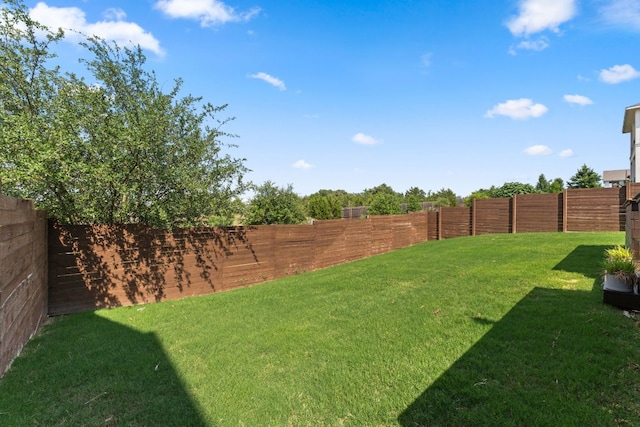 7105 Jument Dr, Austin, TX 78738 - view of yard