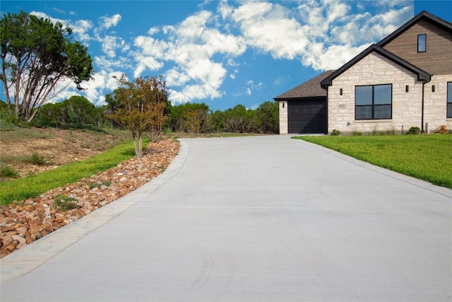 4374 Tall Rdg, Kempner, TX 76539 - view of concrete driveway