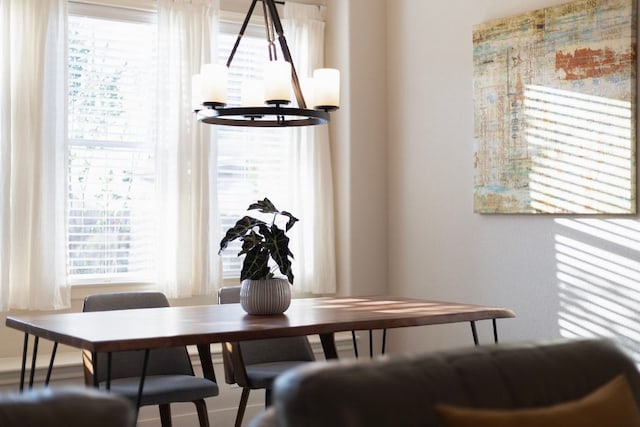 114 Fred Couples Dr, Round Rock, TX 78664 - dining room featuring a chandelier