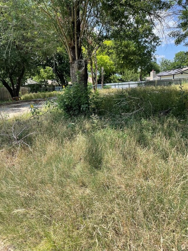 4502 Eric Cir, Austin, TX 78744 - photo 9