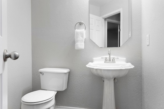 9325 Linkmeadow Dr, Austin, TX 78748 - half bath featuring toilet