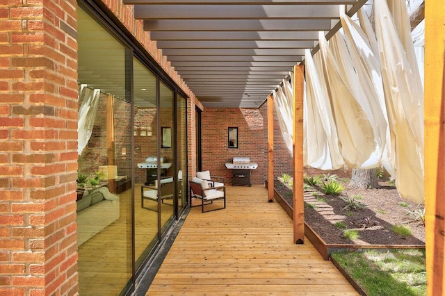 1601 Woodlawn Blvd, Austin, TX 78703 - wooden terrace with area for grilling