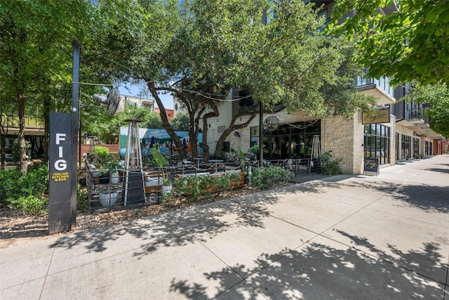 1715 Bluebonnet Ln, Austin, TX 78704 - view of community
