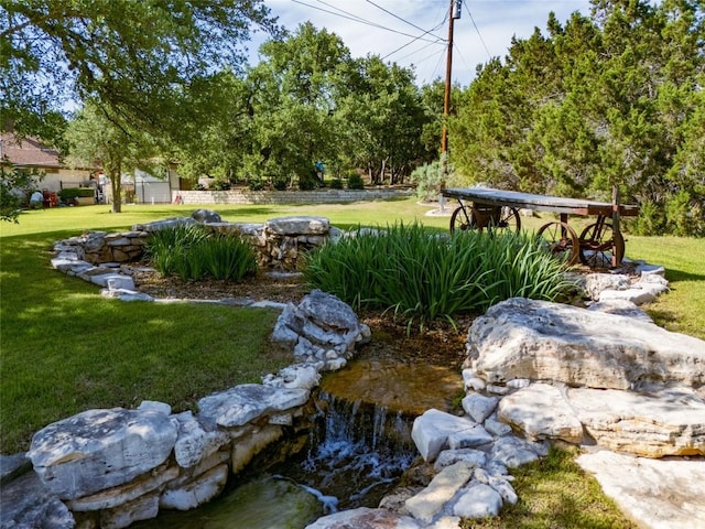 1020 Foothills Dr, Dripping Springs, TX 78620 - view of grassy yard