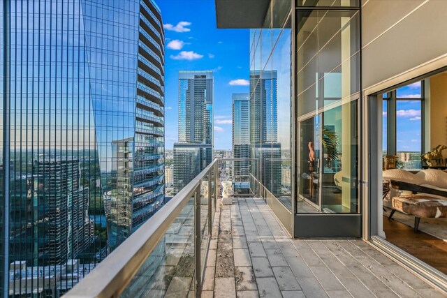210 Lavaca St Unit 3603, Austin, TX 78701 - balcony with a view of skyline