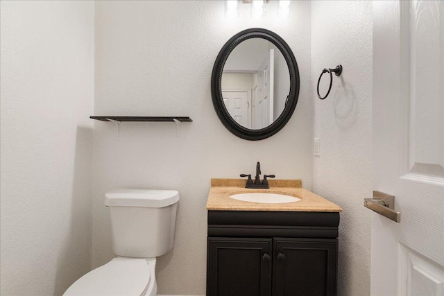1025 Doras Dr, Pflugerville, TX 78660 - half bath featuring toilet and vanity