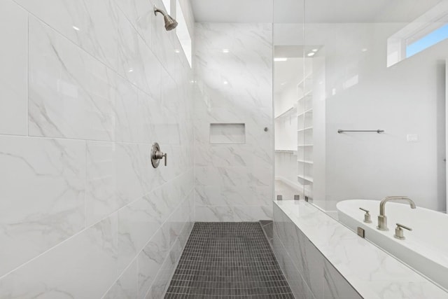 3236 Honeywood Dr, Leander, TX 78641 - full bathroom featuring a tile shower