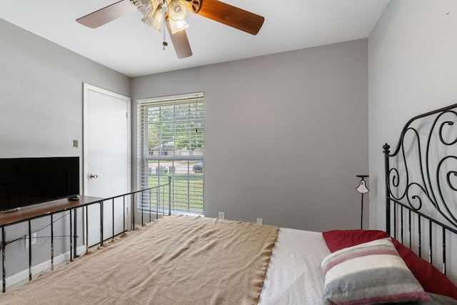 2006 Heathwood Cir, Round Rock, TX 78664 - bedroom with ceiling fan