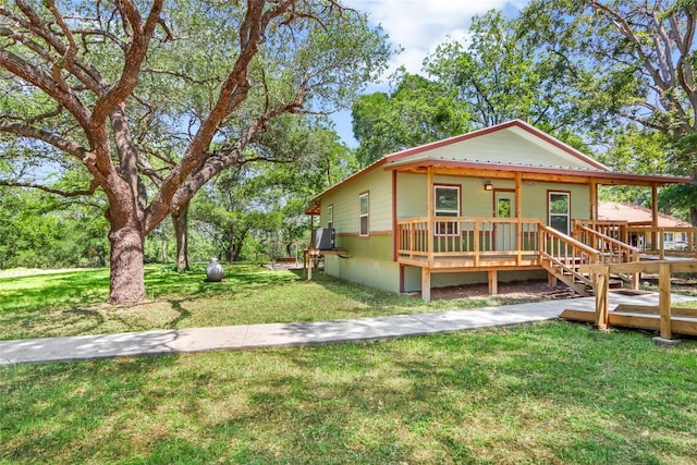 242 Meadow Lake Dr, Seguin, TX 78155 - view of front of home featuring a front yard and covered porch