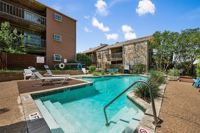 6903 Deatonhill Dr Unit 15, Austin, TX 78745 - view of community pool