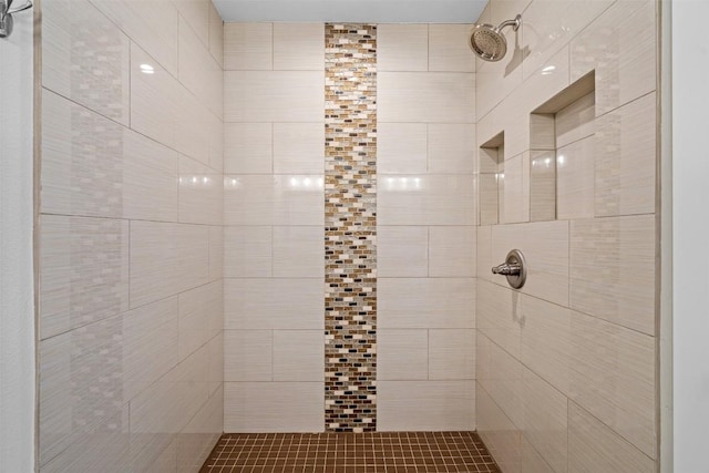 12420 Cassady Dr, Austin, TX 78727 - bathroom featuring a tile shower
