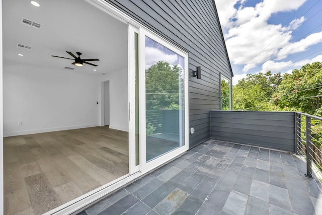 1302 Falcon Cv, Austin, TX 78745 - balcony featuring a ceiling fan