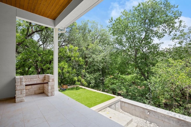 411 Honeycomb Rdg, Austin, TX 78746 - view of patio