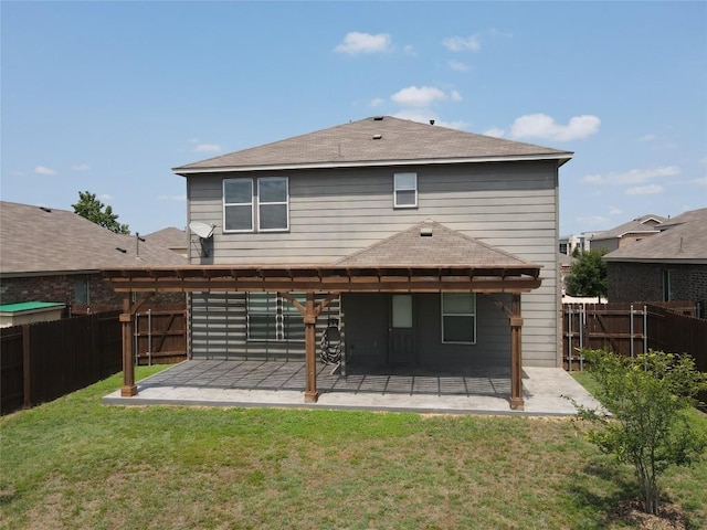 186 Sundown Ave, Buda, TX 78610 - rear view of house featuring a patio area and roof with shingles