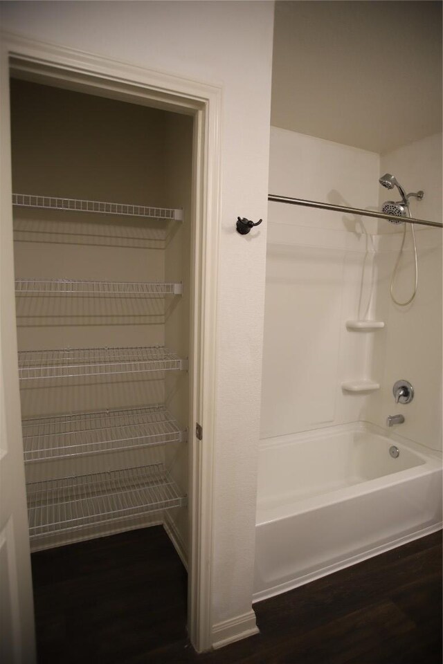 4005 Cressler Ln Unit 16G, Jarrell, TX 76537 - photo 30