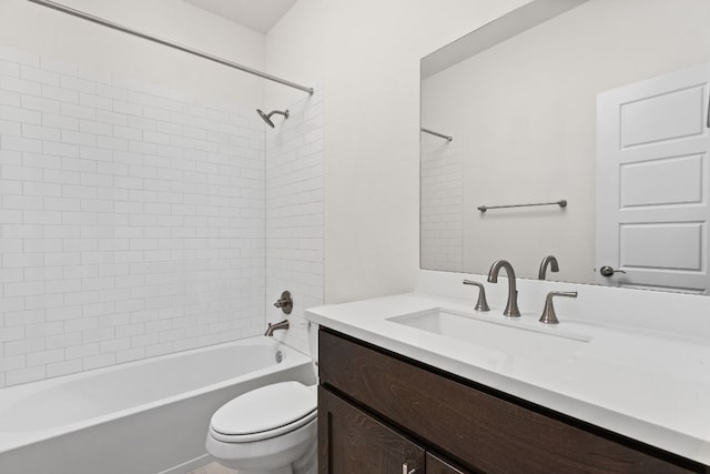 601 Gunison Dr, Lakeway, TX 78738 - full bathroom featuring toilet, vanity, and bathtub / shower combination