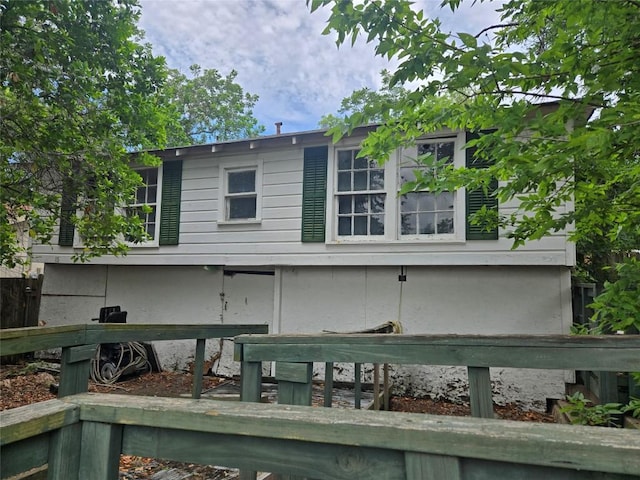 121 E Guadalupe St, La Grange, TX 78945 - view of back of house