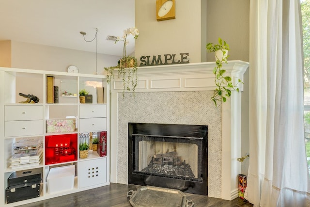 745 Bent Wood Pl, Round Rock, TX 78665 - detailed view of a tiled fireplace
