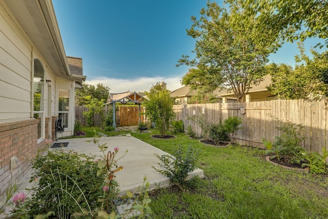 745 Bent Wood Pl, Round Rock, TX 78665 - view of yard with a patio