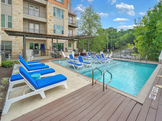 1900 Barton Springs Rd Unit 4013, Austin, TX 78704 - community pool with a patio