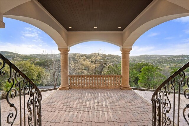 604 Logans Ln, Austin, TX 78746 - view of patio / terrace