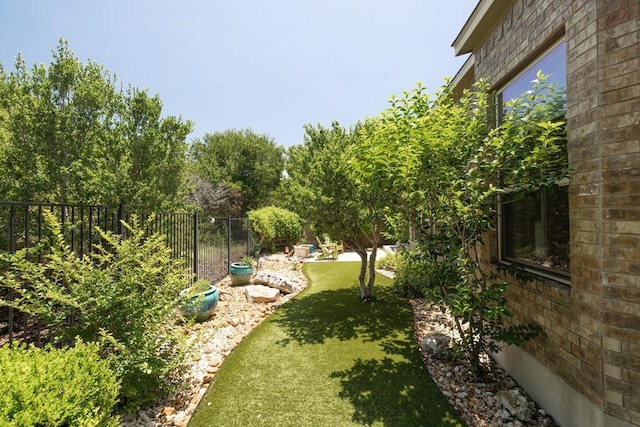 310 Lauren Trl, Cedar Park, TX 78613 - view of yard