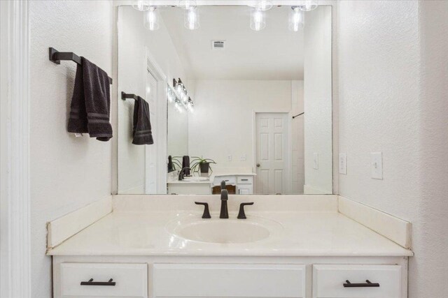 119 Tallwood Cir, Salado, TX 76571 - bathroom with vanity