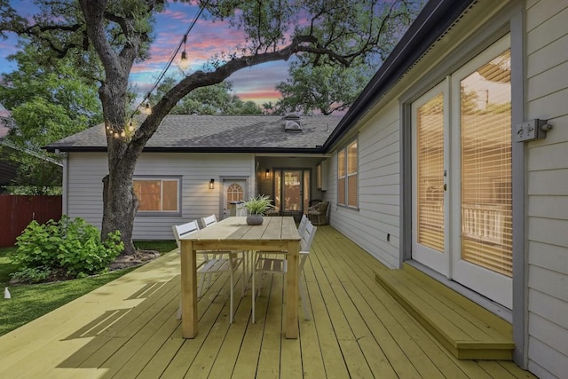 905 Juanita St, Austin, TX 78704 - wooden terrace featuring outdoor dining space